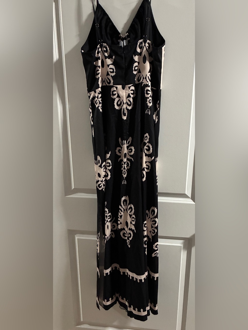 SHEIN Black and Cream Damask-Print Maxi Skirt